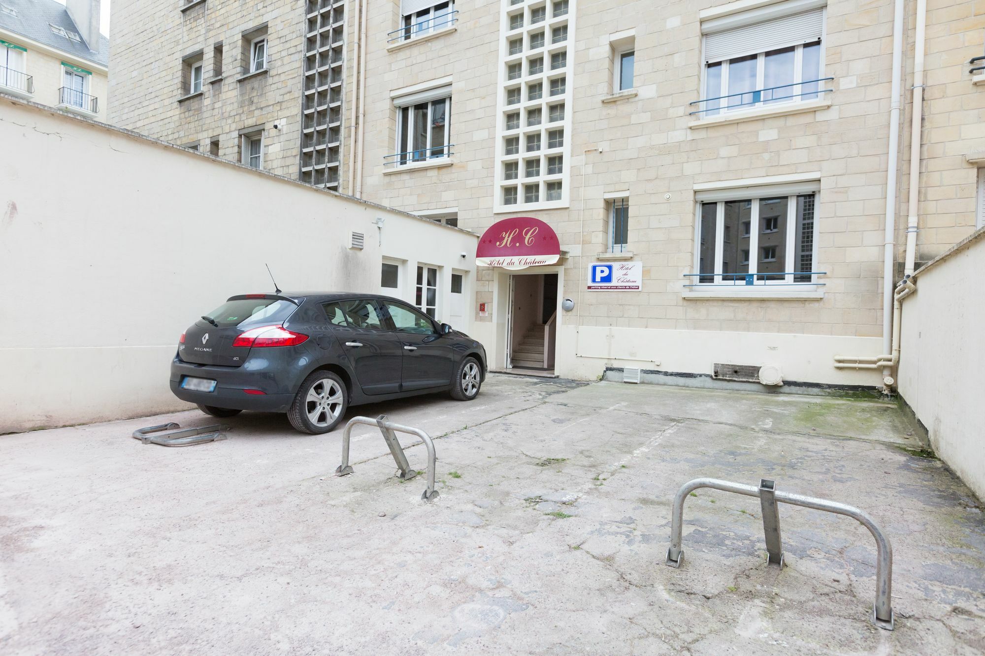 Hotel Du Chateau Caen Exterior photo